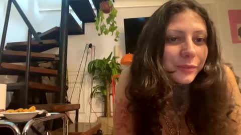 Snapshot of l0llych3rry chatting on 04-07-26, 02:01 l0llych3rry online show from 04-07-26, 02:01