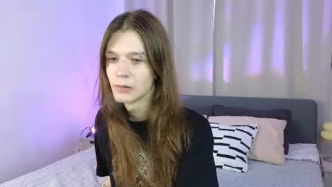 l1l2th online show from 07-18-26, 02:43