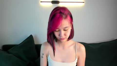 Snapshot of l1l_lola chatting on 09-26-25, 09:35 Ameli online show from 09-26-25, 09:35