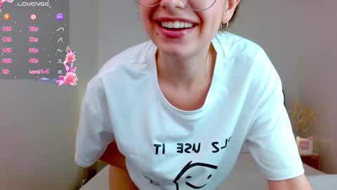 Margo  online show from 09-14-25, 09:47