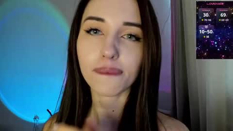 Snapshot of l1tww chatting on 02-26-25, 08:26 Malika online show from 02-26-25, 08:26