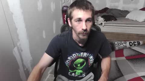 Snapshot of l1v1nth3dr3am chatting on 09-25-25, 03:10 l1v1nth3dr3am online show from 09-25-25, 03:10