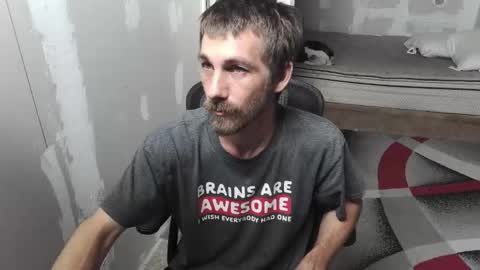 Snapshot of l1v1nth3dr3am chatting on 10-05-25, 03:05 l1v1nth3dr3am online show from 10-05-25, 03:05