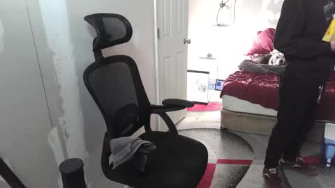 Snapshot of l1v1nth3dr3am chatting on 10-25-25, 05:51 l1v1nth3dr3am online show from 10-25-25, 05:51