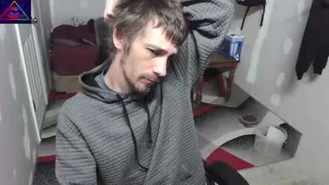 Snapshot of l1v1nth3dr3am chatting on 11-05-25, 04:12 l1v1nth3dr3am online show from 11-05-25, 04:12