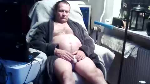 pelle and lady online show from 03-06-26, 08:27