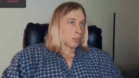 Adonis online show from 03-27-26, 10:04