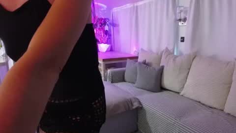  Giselle  online show from 06-21-26, 11:51