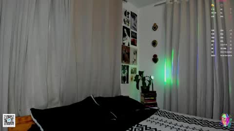 Snapshot of la_briela chatting on 02-02-25, 04:59 Help me reach 50 likes online show from 02-02-25, 04:59