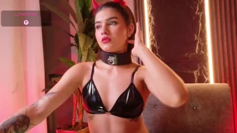 Snapshot of la_diabla_111_ chatting on 09-09-25, 07:35 Karime online show from 09-09-25, 07:35
