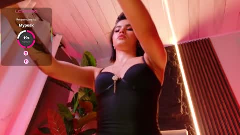 Snapshot of la_diabla_111_ chatting on 09-15-25, 07:47 Karime online show from 09-15-25, 07:47