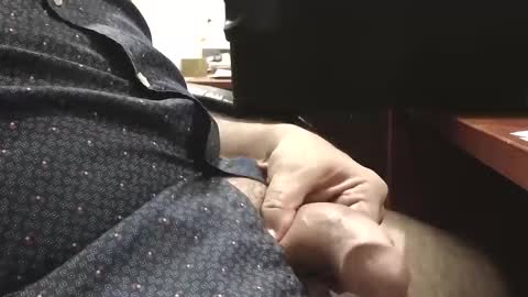 Snapshot of la_guyy chatting on 10-08-25, 12:52 la_guyy online show from 10-08-25, 12:52