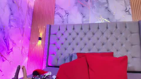 la_indiia online show from 11-19-25, 12:27