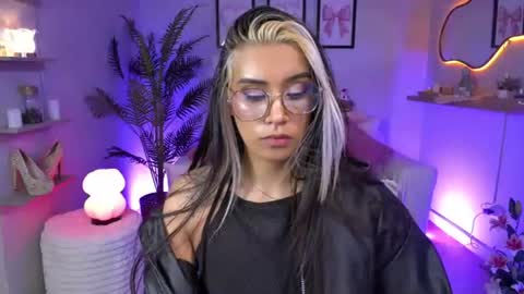 T A T I A N A online show from 07-28-26, 03:21