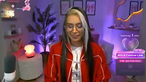 T A T I A N A online show from 07-30-26, 11:20
