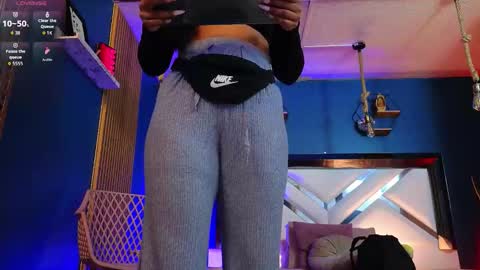 Cris  online show from 11-29-25, 11:13