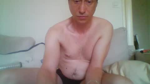 Snapshot of labelette007 chatting on 05-02-26, 11:59 labelette007 online show from 05-02-26, 11:59