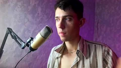 Snapshot of labour_guy chatting on 03-03-25, 09:48 Marco online show from 03-03-25, 09:48