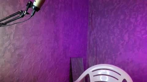 Snapshot of labour_guy chatting on 03-04-25, 07:11 Marco online show from 03-04-25, 07:11