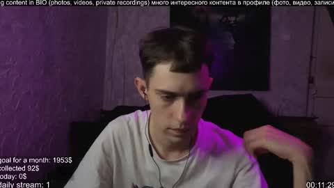 Snapshot of labour_guy chatting on 10-06-25, 11:02 Marco online show from 10-06-25, 11:02