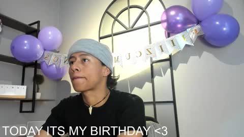 Snapshot of labrinthteasing chatting on 11-03-25, 01:23 labrinthteasing online show from 11-03-25, 01:23