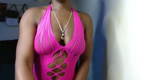 Snapshot of ladasha_montaz chatting on 11-18-25, 08:57 ladasha online show from 11-18-25, 08:57