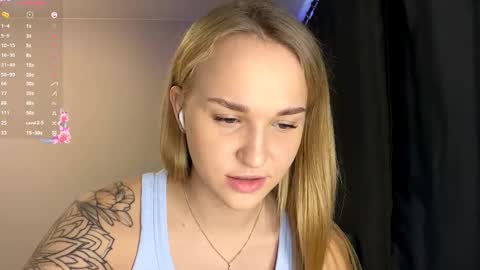 Snapshot of ladawndepippo chatting on 10-04-25, 10:13 Sofia online show from 10-04-25, 10:13