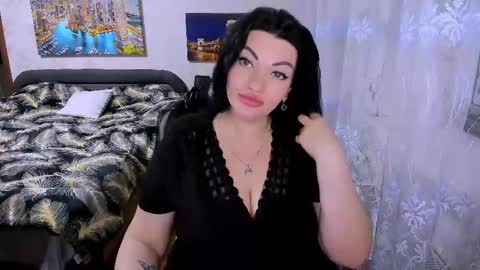Snapshot of lady_boom_ chatting on 04-25-26, 05:32 lady_boom_ online show from 04-25-26, 05:32