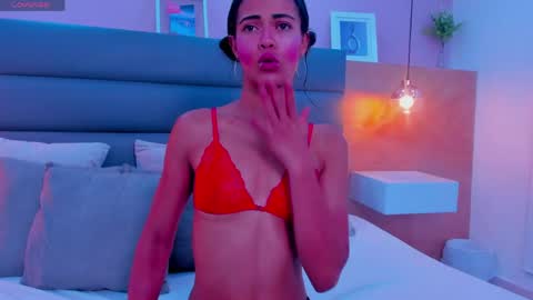Lady  online show from 05-19-26, 02:51