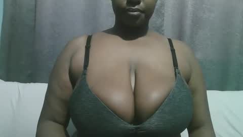 lady_dearra online show from 10-16-25, 11:11