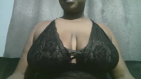 Snapshot of lady_dearra chatting on 11-03-25, 03:08 lady_dearra online show from 11-03-25, 03:08