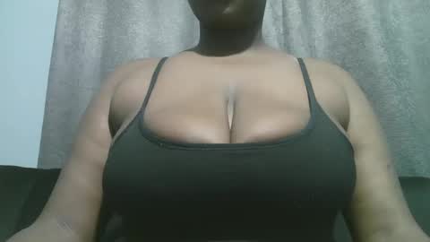 Snapshot of lady_dearra chatting on 11-09-25, 03:49 lady_dearra online show from 11-09-25, 03:49