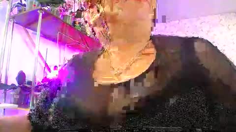 Snapshot of lady_gloria chatting on 04-27-26, 09:18 Lady Gloria online show from 04-27-26, 09:18