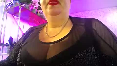 Snapshot of lady_gloria chatting on 05-02-26, 05:01 Lady Gloria online show from 05-02-26, 05:01