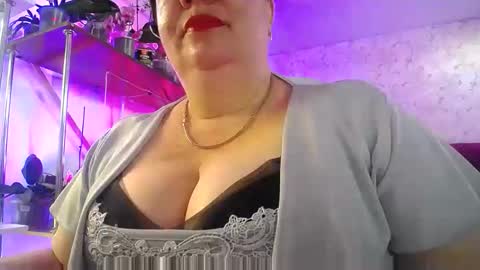 Snapshot of lady_gloria chatting on 05-06-26, 05:03 Lady Gloria online show from 05-06-26, 05:03
