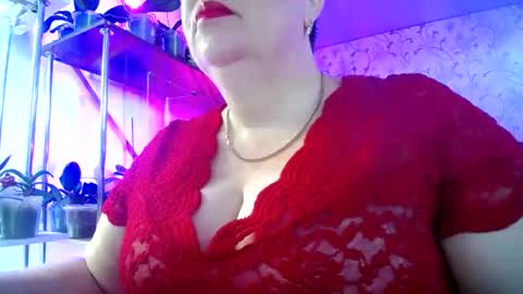 Snapshot of lady_gloria chatting on 06-21-26, 06:27 Lady Gloria online show from 06-21-26, 06:27