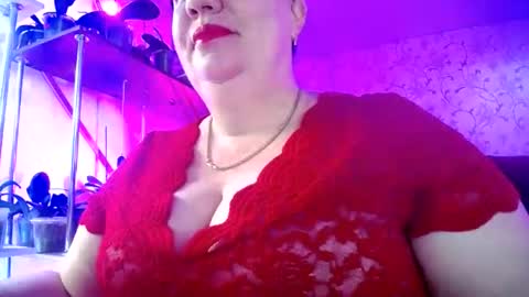 Snapshot of lady_gloria chatting on 06-23-26, 05:05 Lady Gloria online show from 06-23-26, 05:05