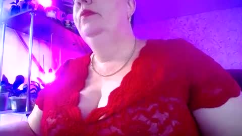 Snapshot of lady_gloria chatting on 07-09-26, 11:58 Lady Gloria online show from 07-09-26, 11:58