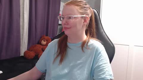 Snapshot of lady_inari chatting on 12-07-24, 10:17 Angelika online show from 12-07-24, 10:17