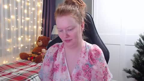 Snapshot of lady_inari chatting on 01-09-25, 05:13 Angelika online show from 01-09-25, 05:13