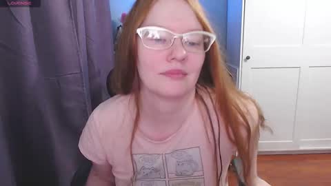 Snapshot of lady_inari chatting on 10-17-25, 11:07 Angelika online show from 10-17-25, 11:07