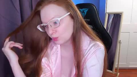 Angelika online show from 06-25-26, 10:14