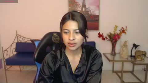Snapshot of lady_isabella_ chatting on 06-01-26, 01:35 Lady Isabella online show from 06-01-26, 01:35
