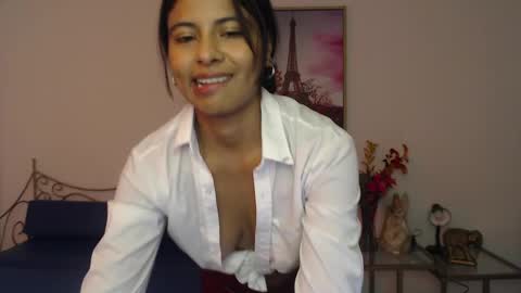 Snapshot of lady_isabella_ chatting on 06-03-26, 02:33 Lady Isabella online show from 06-03-26, 02:33