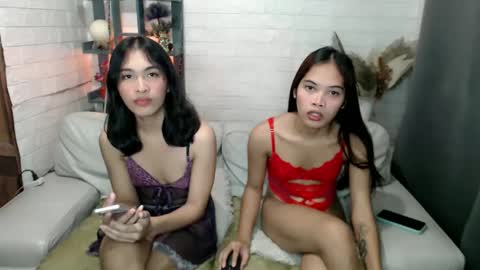 Snapshot of lady_jedyy chatting on 12-17-24, 08:45 online show from 12-17-24, 08:45