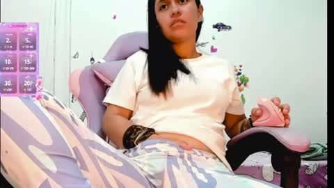 Snapshot of lady_jhana chatting on 06-19-26, 11:47 Jhana online show from 06-19-26, 11:47