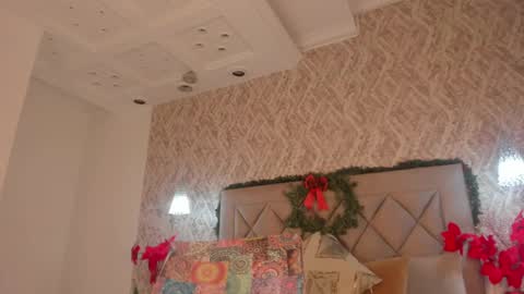 Snapshot of lady_lacey05 chatting on 12-07-24, 05:53 Gaby online show from 12-07-24, 05:53