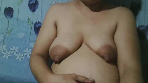 lady_love063 online show from 01-18-25, 10:39