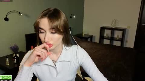 Snapshot of lady_luck18 chatting on 03-16-26, 01:22 Olivia online show from 03-16-26, 01:22