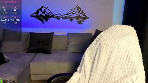 Snapshot of lady_luck18 chatting on 06-23-26, 01:03 Olivia online show from 06-23-26, 01:03